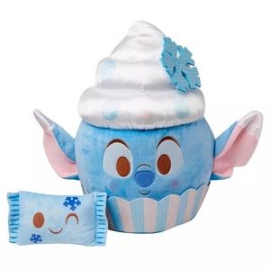 Stitch Snowflake Cupcake Disney Munchlings Plush – Season's Sweetings